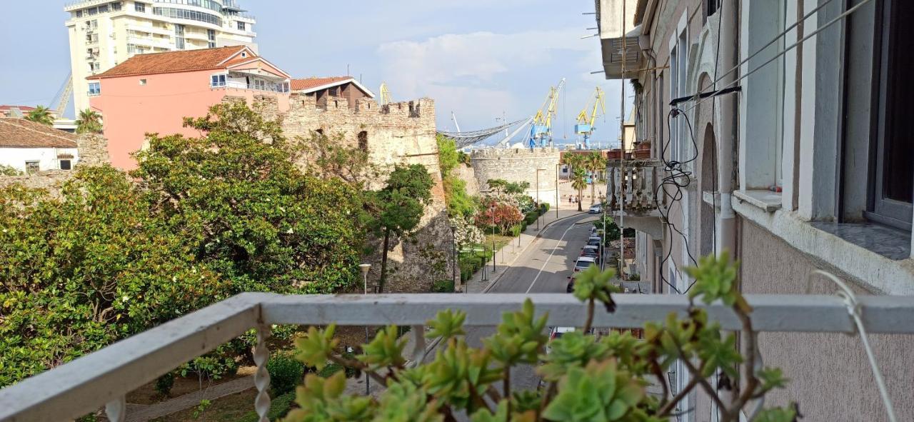 Lukas Apartament Vollga Dıraç Dış mekan fotoğraf