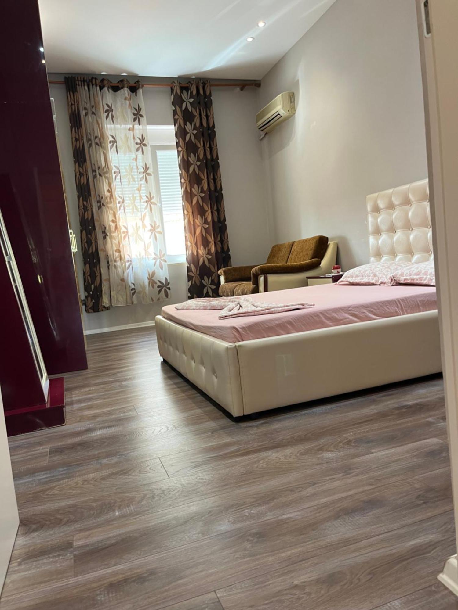 Lukas Apartament Vollga Dıraç Dış mekan fotoğraf