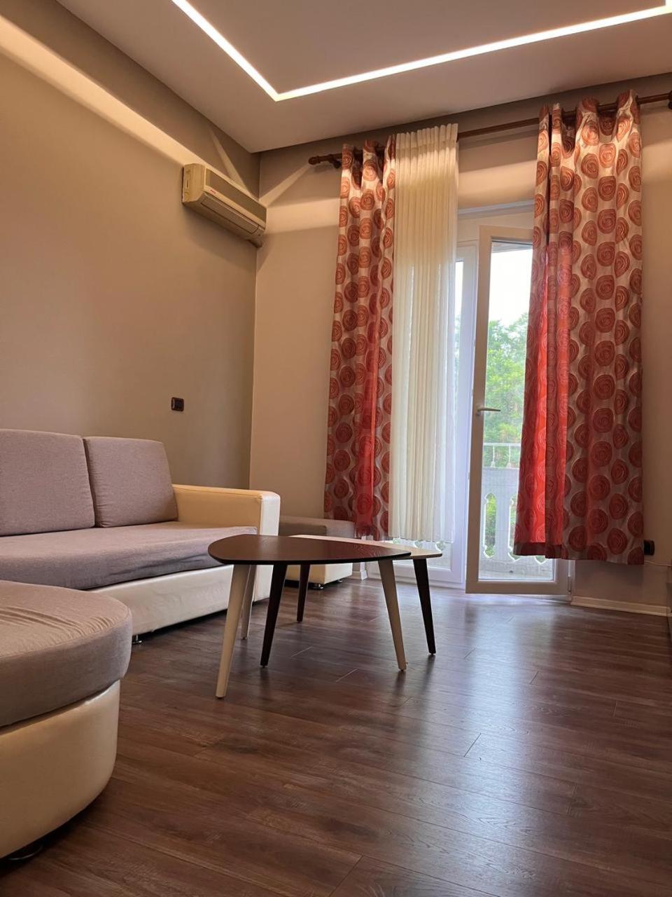Lukas Apartament Vollga Dıraç Dış mekan fotoğraf